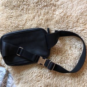 Vintage Coach black leather belt bag / fanny pack